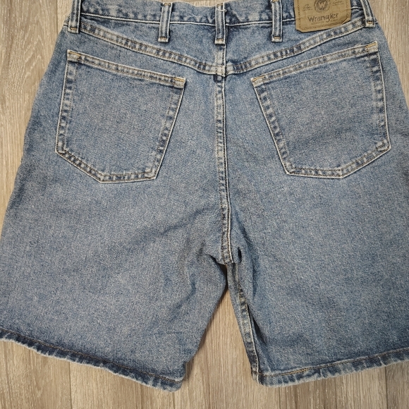 Vintage Wrangler Blue Denim Jean Shorts - Picture 4 of 7